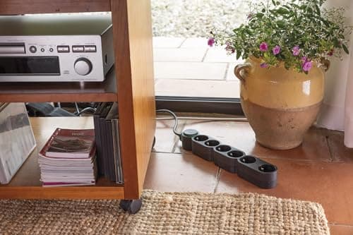 Bloc multiprise Zenitech 6 Prises 2P+T Noir - Multiprise compacte pour maison avec 2 prises USB - Éco-électrique